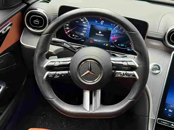 Mercedes-Benz C-Class 2022