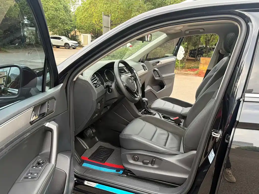 Volkswagen Tiguan L 2021