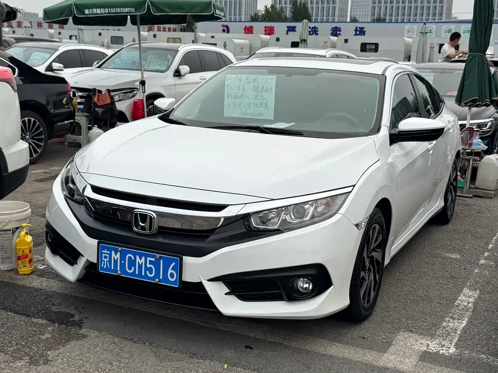 Honda Civic 2019 — фото 1