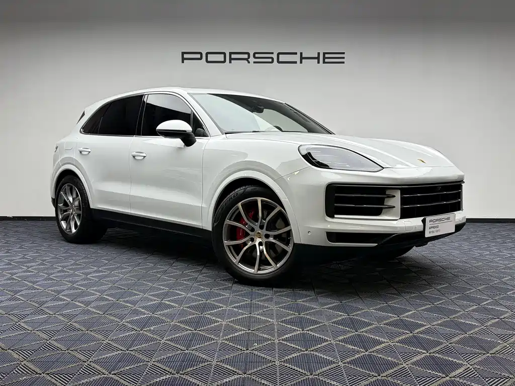 Porsche Cayenne 2023