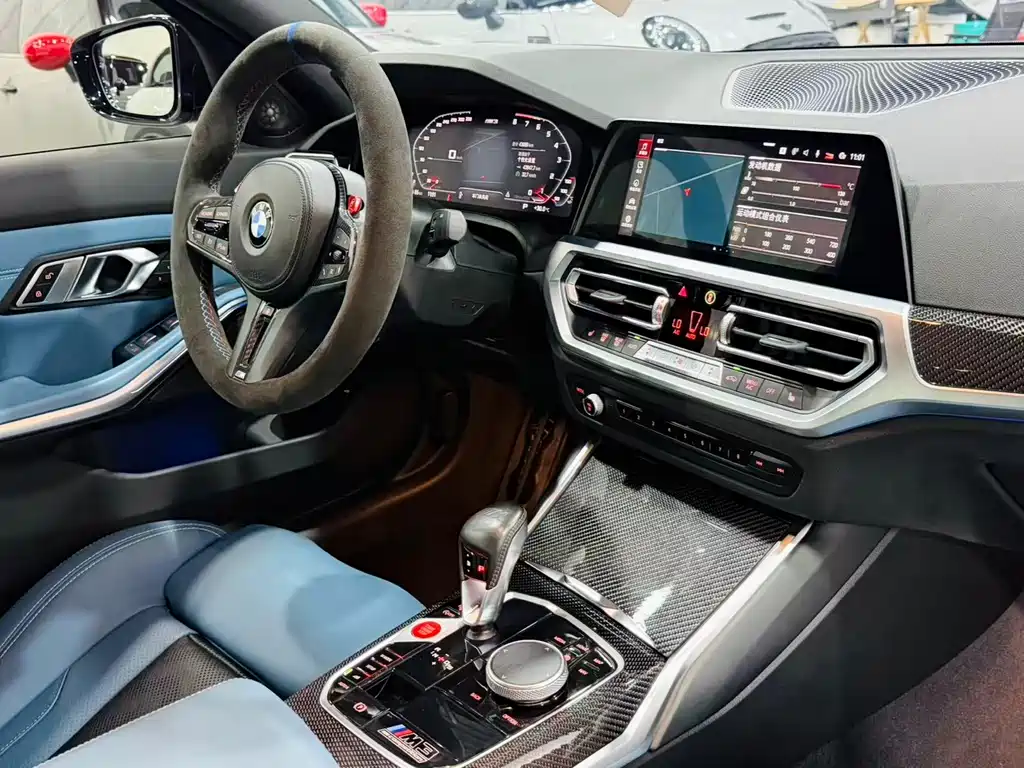 BMW M3 2022 — фото 11