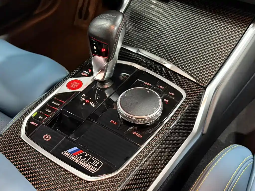BMW M3 2022 — фото 13
