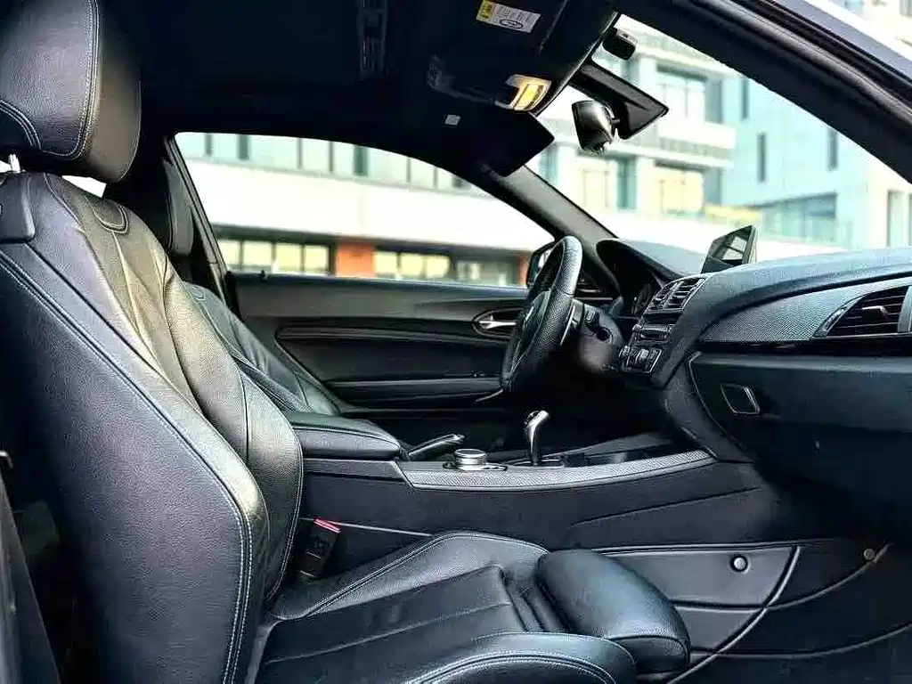 BMW M2 2017 — фото 4