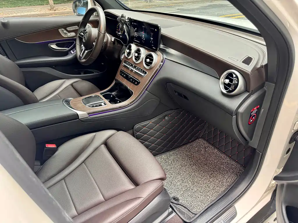 Mercedes-Benz GLC 2022