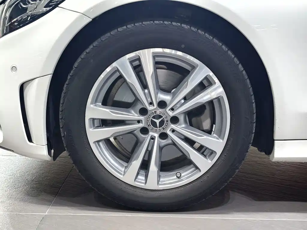 Mercedes-Benz C-Class 2019