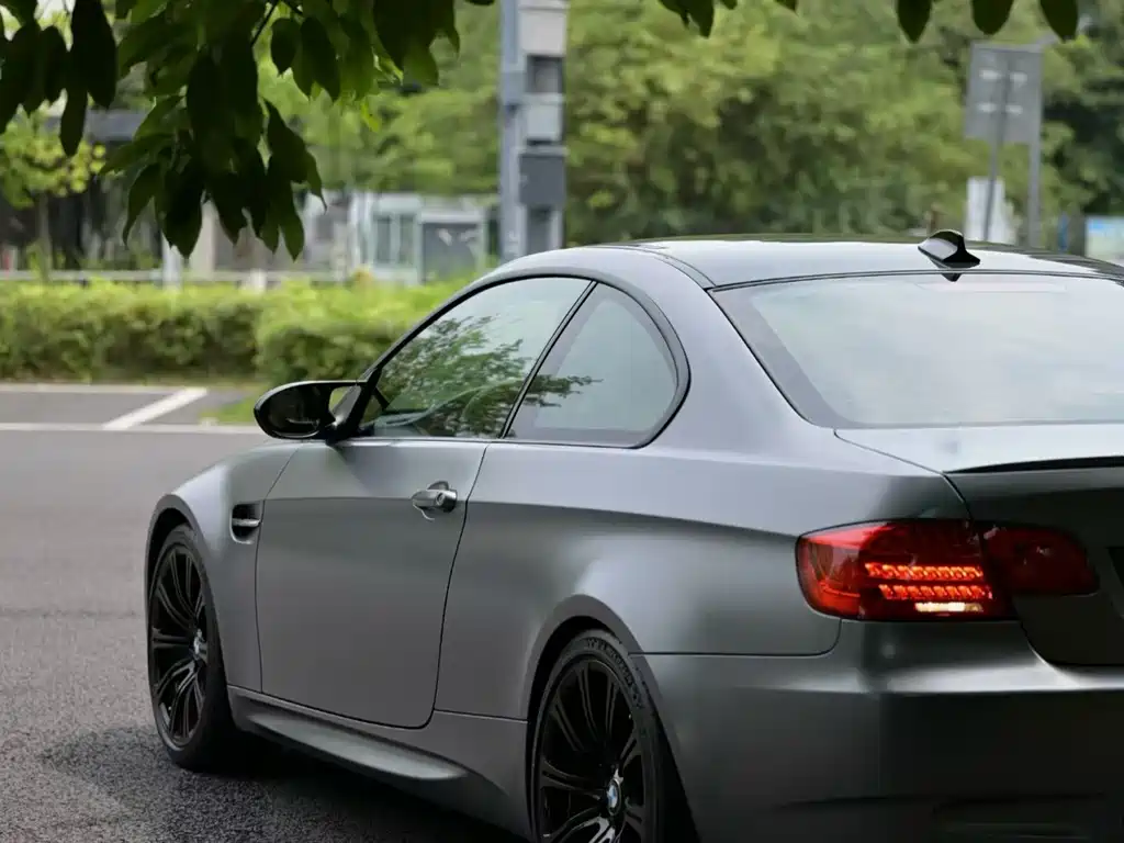 BMW M3 2012 — фото 9