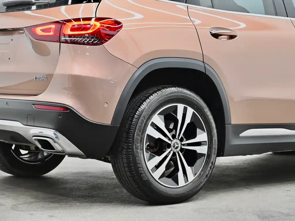 Mercedes-Benz GLA 2020 — фото 33