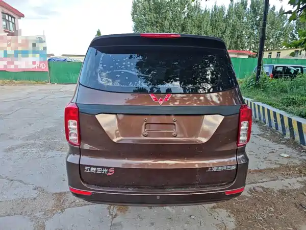 Wuling Hongguang 2019