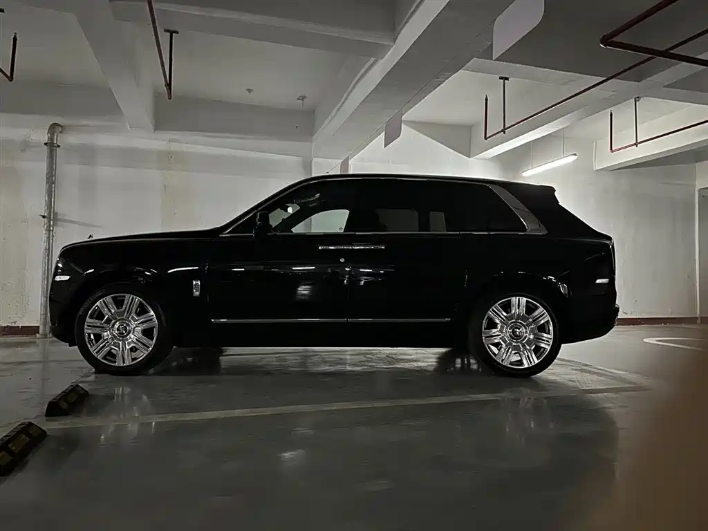 Rolls-Royce Cullinan 2020