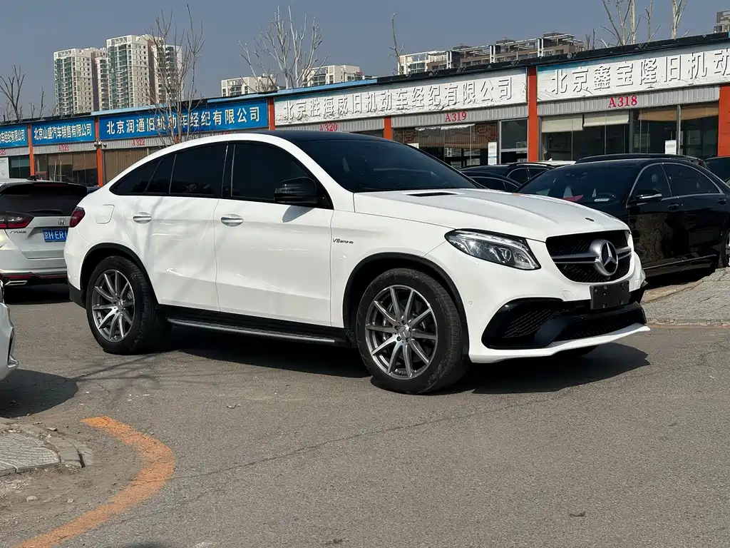 Mercedes-Benz GLE Coupe AMG 2016 — фото 3