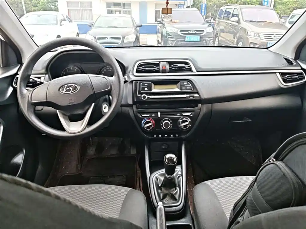 Hyundai Verna 2020 — фото 10
