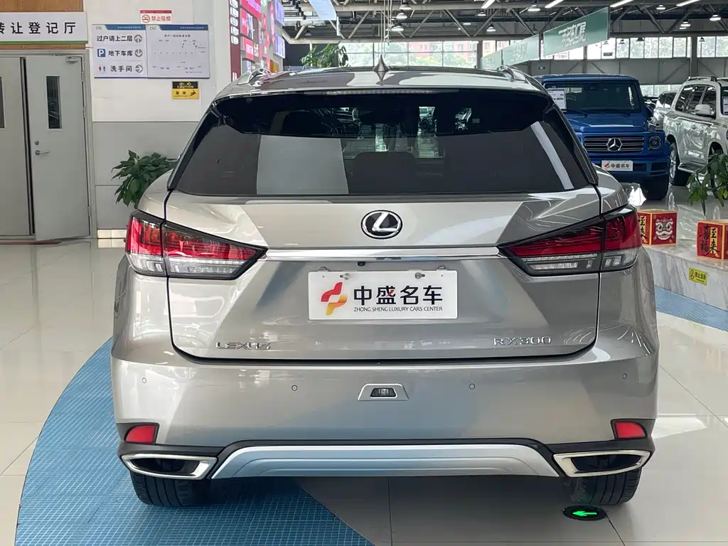 Lexus RX 2021 — фото 5