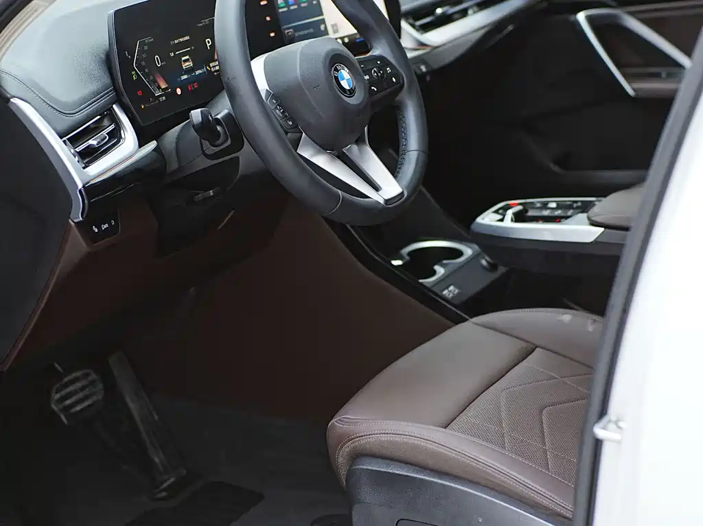 BMW X1 2023 — фото 16