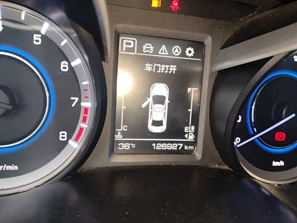 Changan Escape 2018 — фото 12