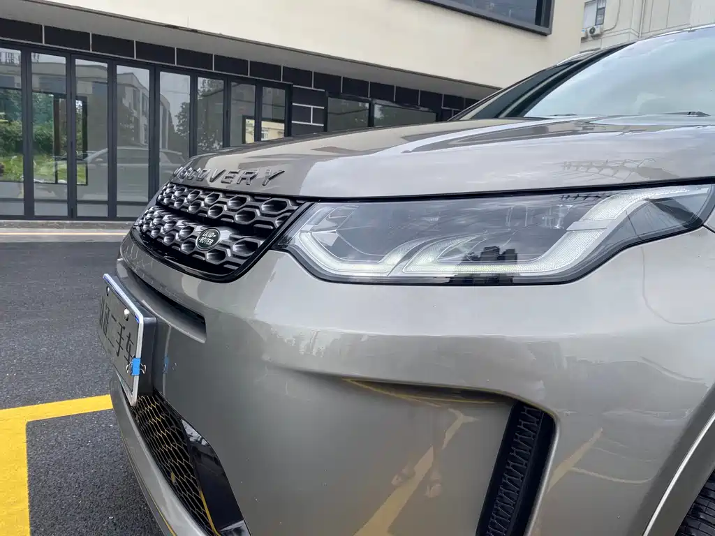 Land Rover Discovery Sport 2021 — фото 8