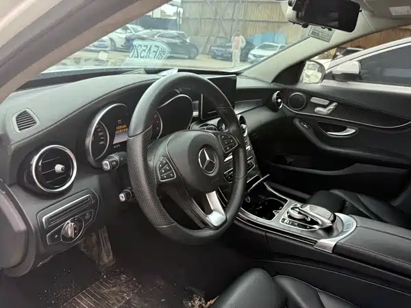 Mercedes-Benz C-Class 2016