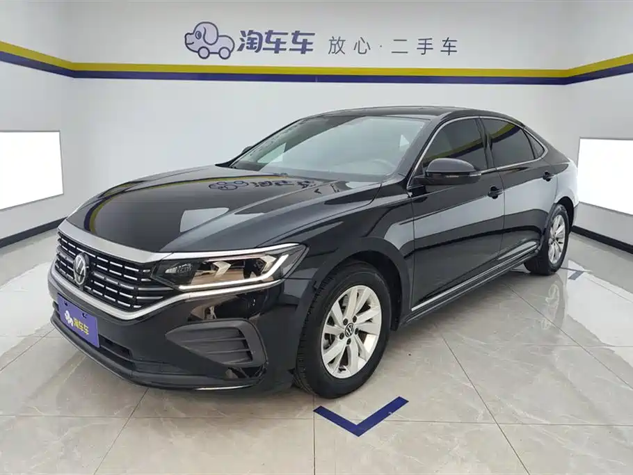 Volkswagen Passat 2025