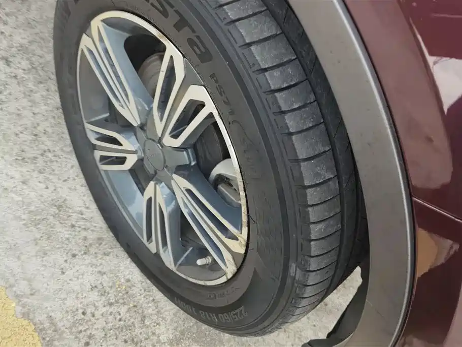 Leopaard CS10 2019