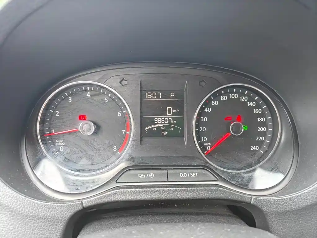 Volkswagen Polo 2016
