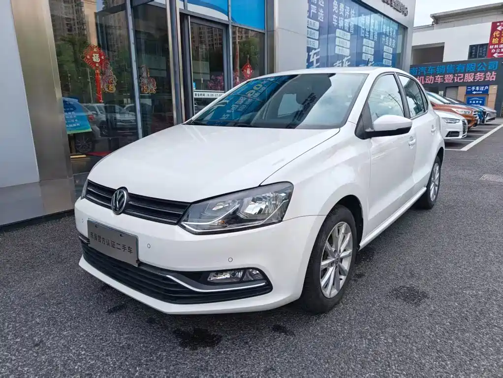 Volkswagen Polo 2016