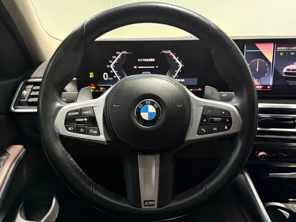 BMW 3 Series 2023 — фото 13