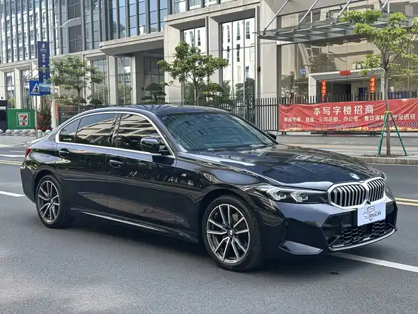BMW 3 Series 2025