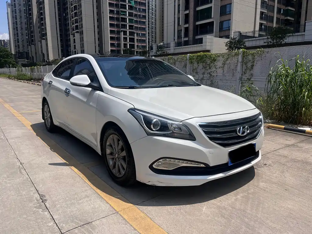 Hyundai Mistra 2014 — фото 3