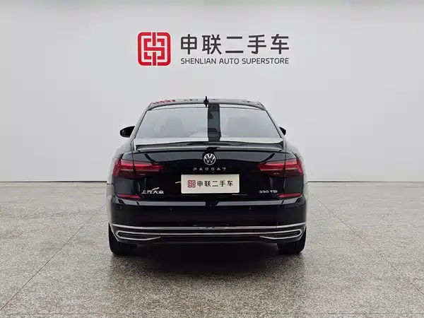 Volkswagen Passat 2021