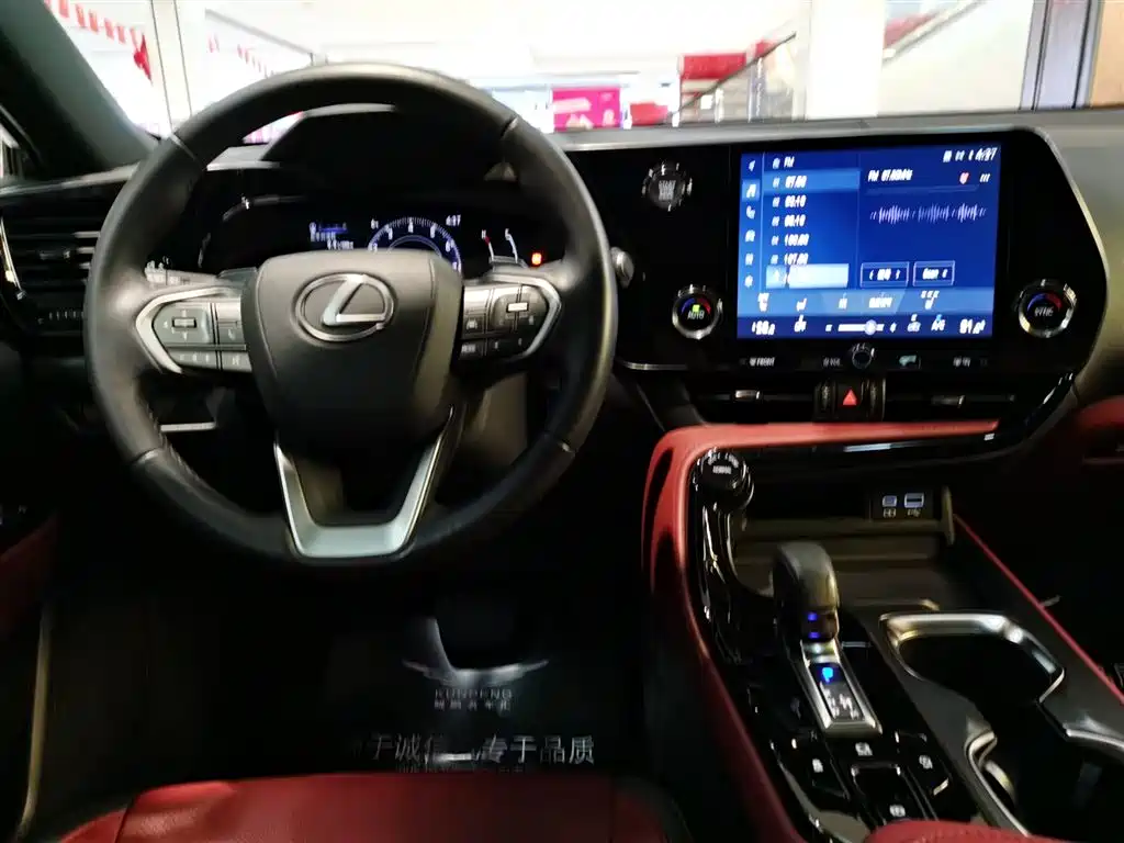 Lexus NX 2023 — фото 12