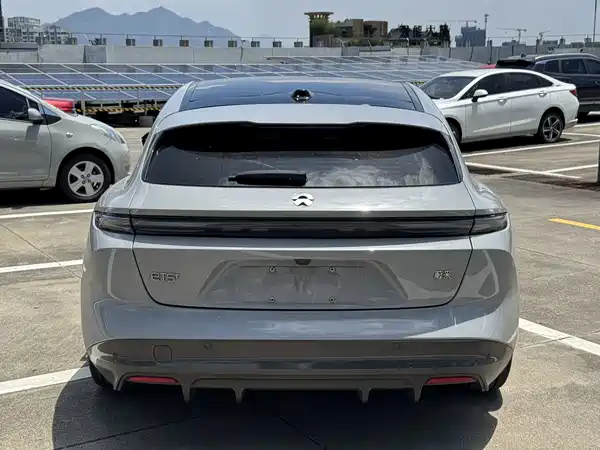 NIO ET5T 2024