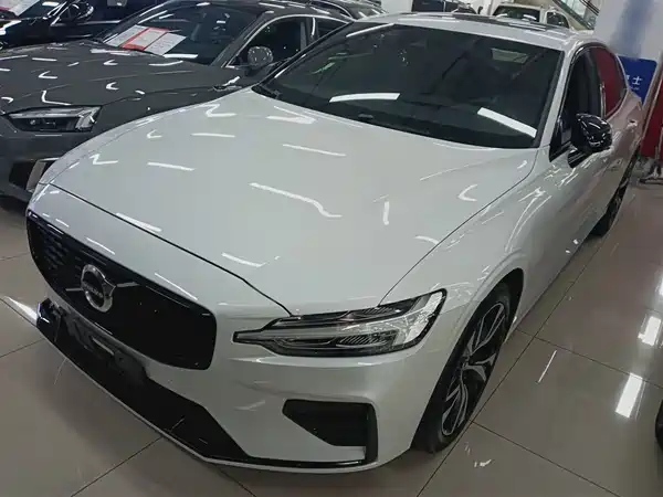 Volvo S60 2020
