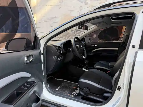 Kia KX1 2024