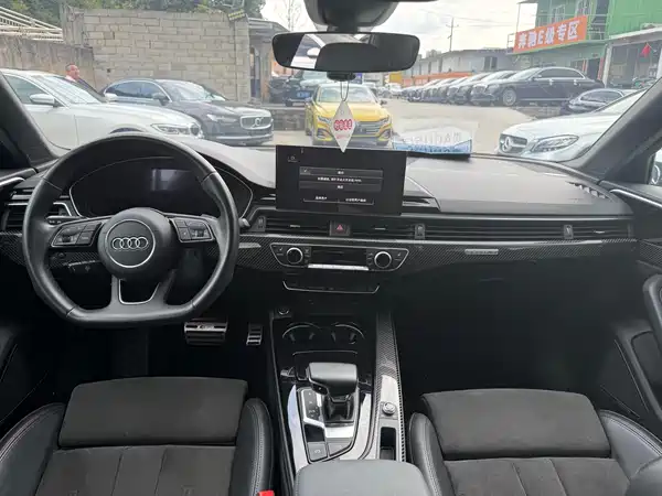 Audi A4L 2022