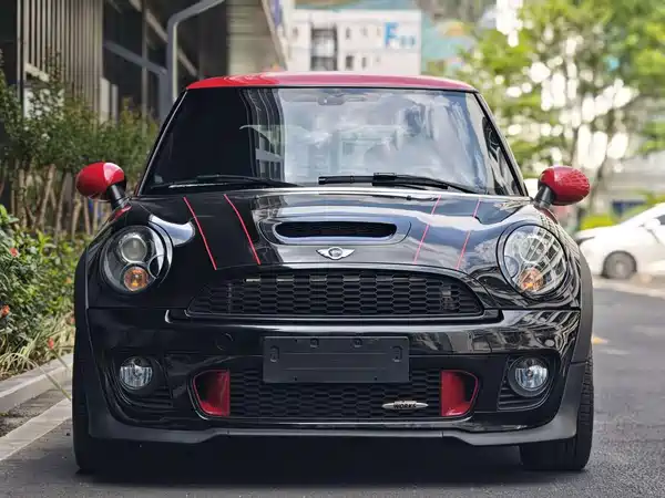 MINI JCW 2013