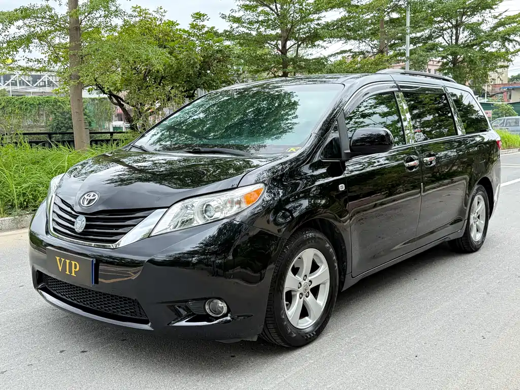 Toyota Sienna 2018