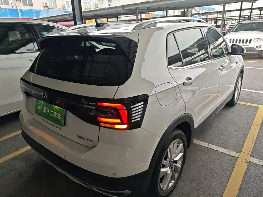 Volkswagen T-Cross 2021