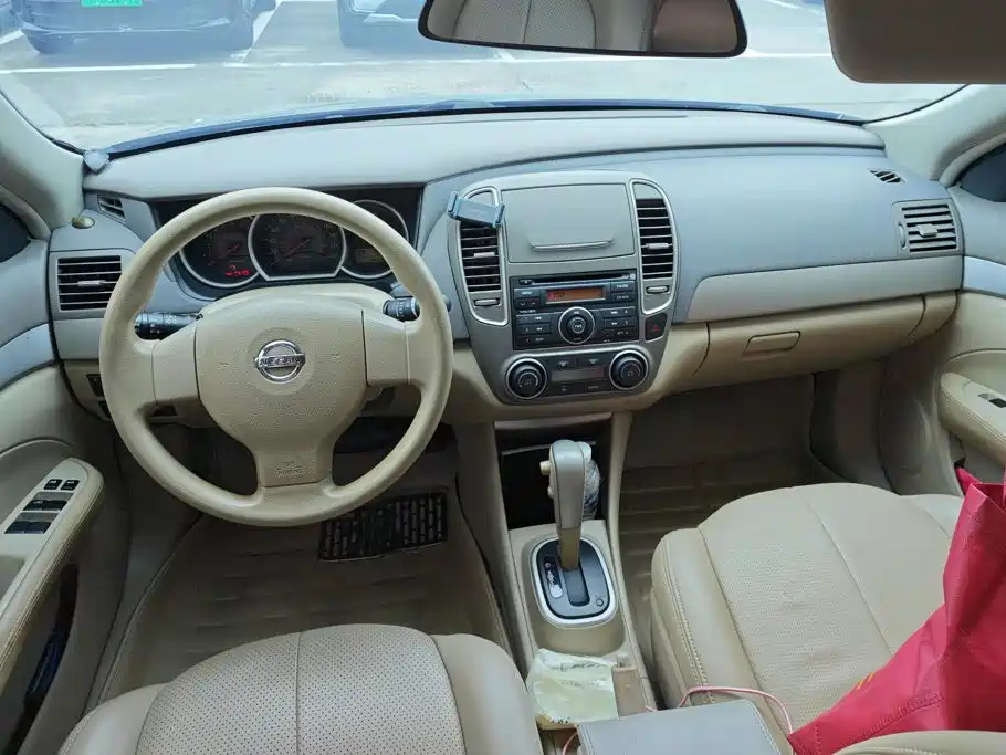Nissan Sylphy 2015 — фото 12
