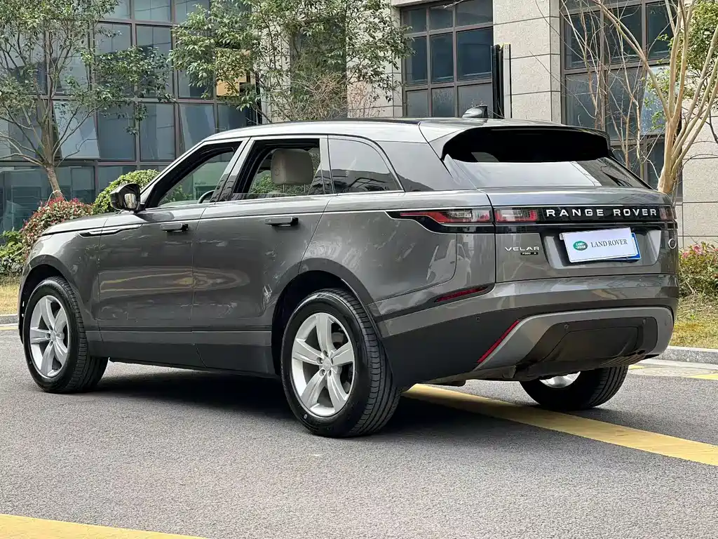 Land Rover Velar 2018 — фото 3