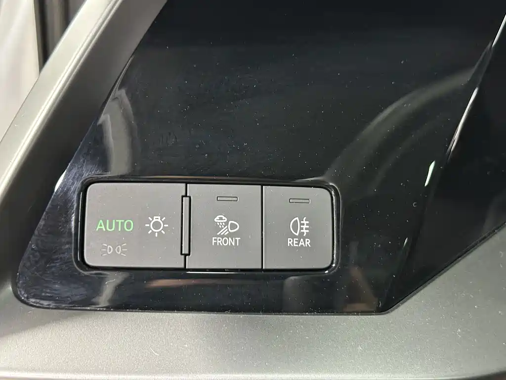 Audi A3 2023 — фото 29