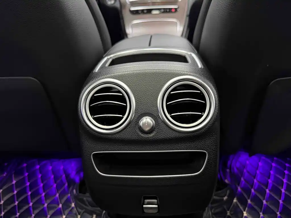 Mercedes-Benz GLC 2019 — фото 14