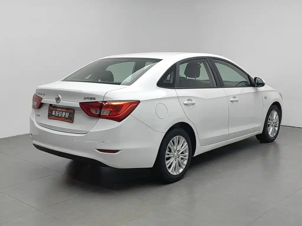 Buick Excelle 2016