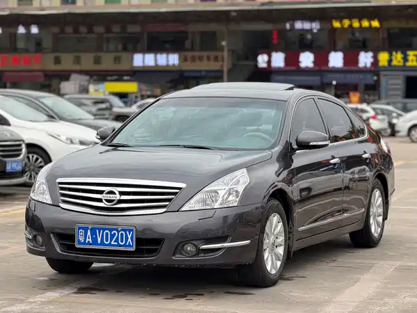 Nissan Teana 2010