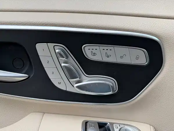 Mercedes-Benz V-Class 2017