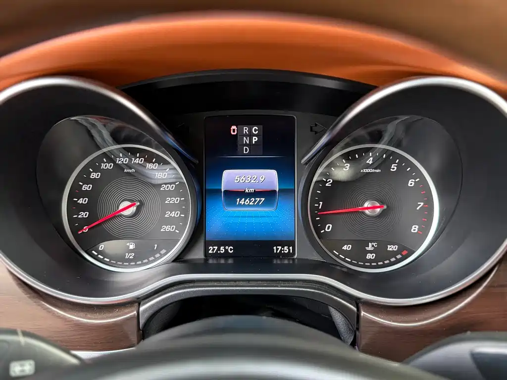 Mercedes-Benz V-Class 2022