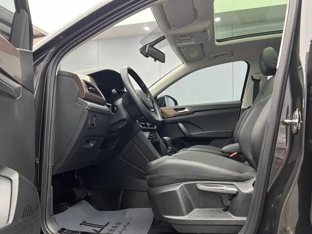Volkswagen Tharu 2023