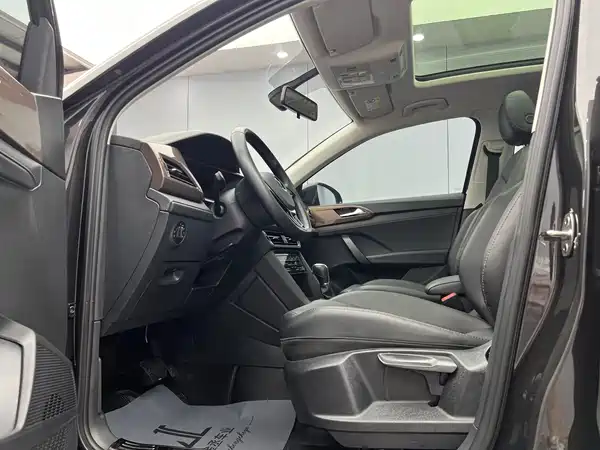 Volkswagen Tharu 2023