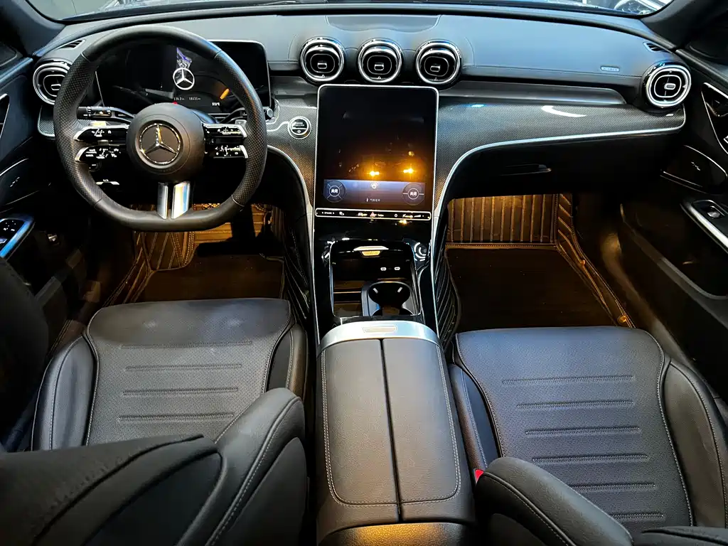 Mercedes-Benz C-Class 2023