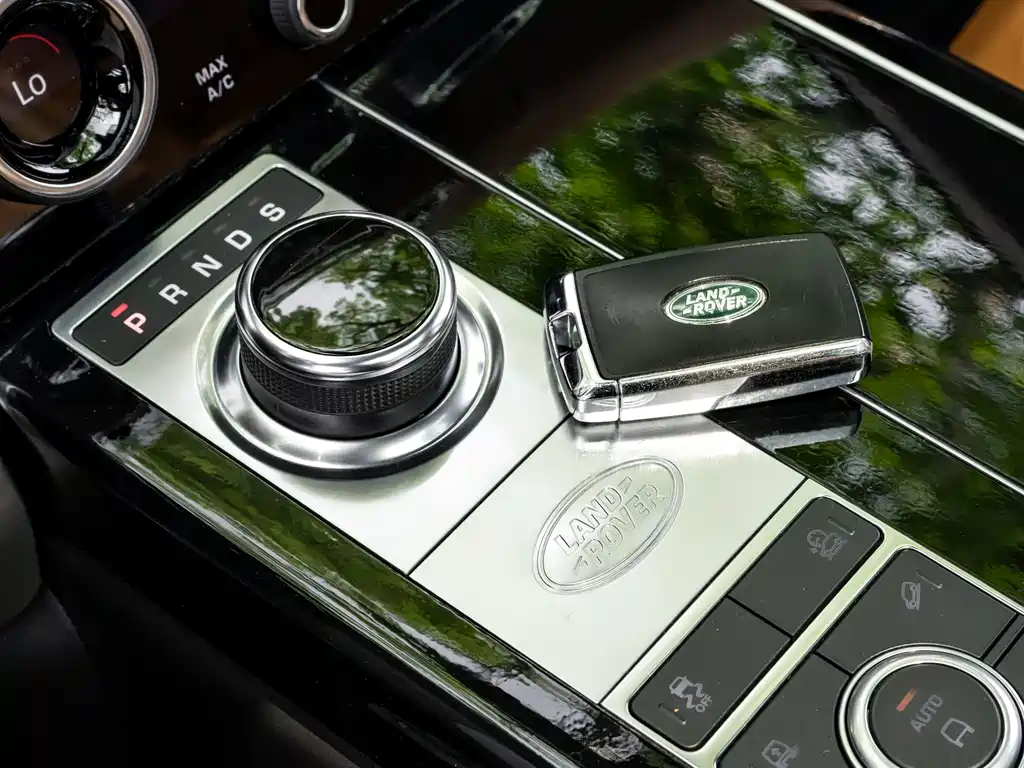 Land Rover Range Rover 2019