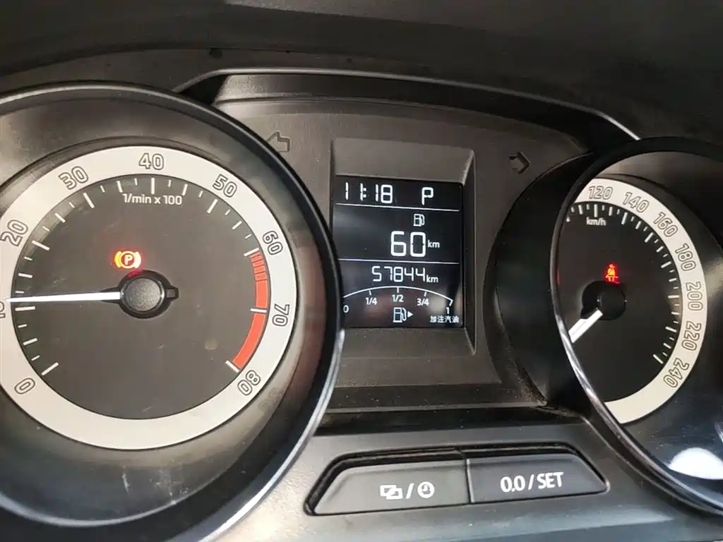 Skoda Kamiq 2021 — фото 12