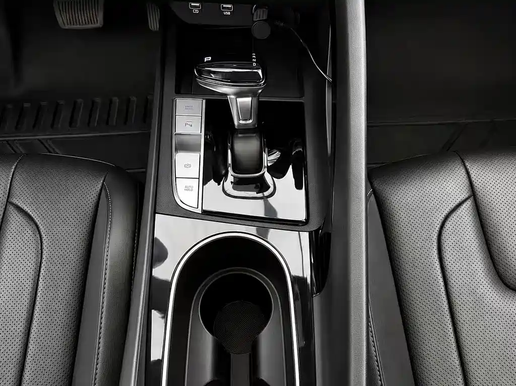 Hyundai Elantra 2022 — фото 11